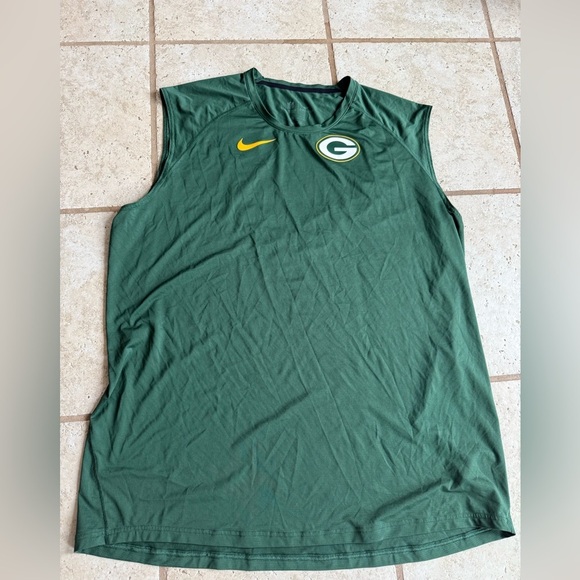Nfl Team Other - Greenbay Packers 3XL on field NFL sleeveless dri-fit tee